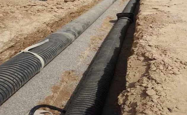 南昌市小藍工業(yè)園某路排污管道施工